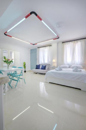 Studio Under Acropolis